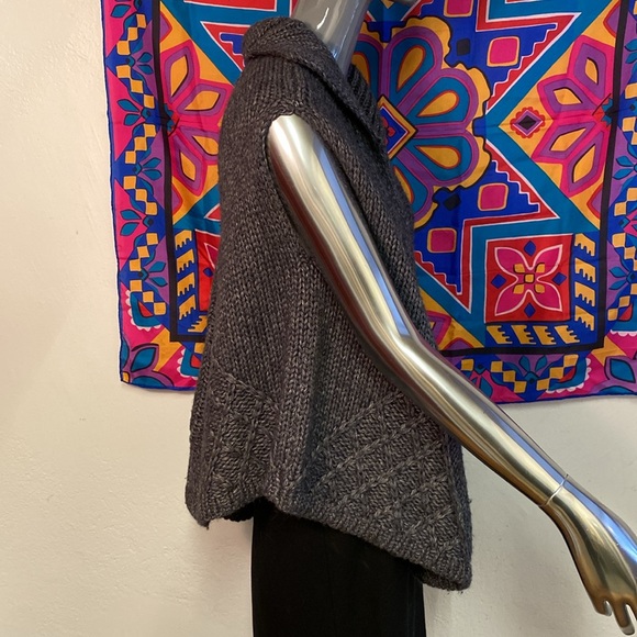 Knit Poncho, O/S - Picture 3 of 7